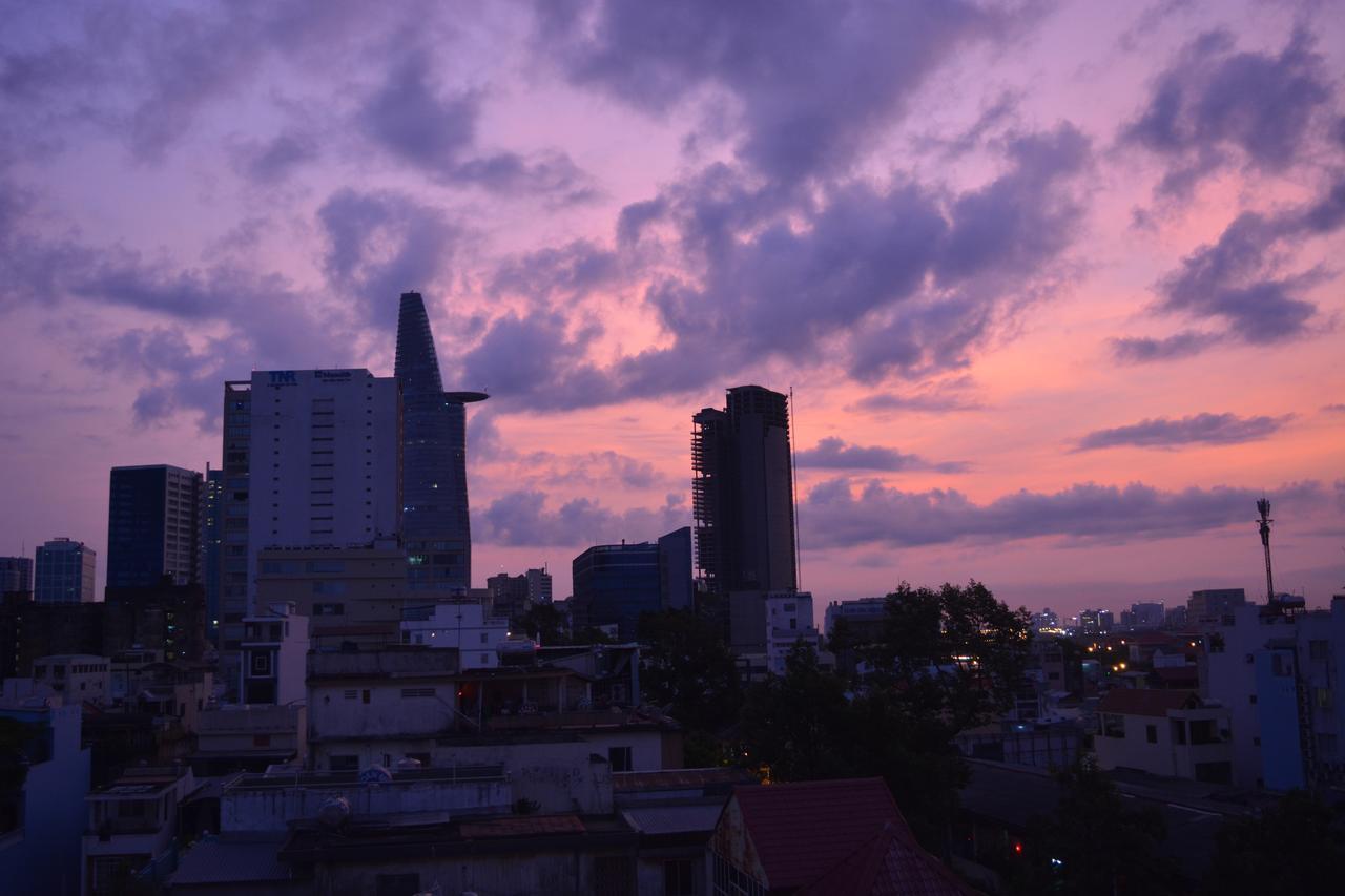 Thinh Vuong Hotel Хошимин Экстерьер фото