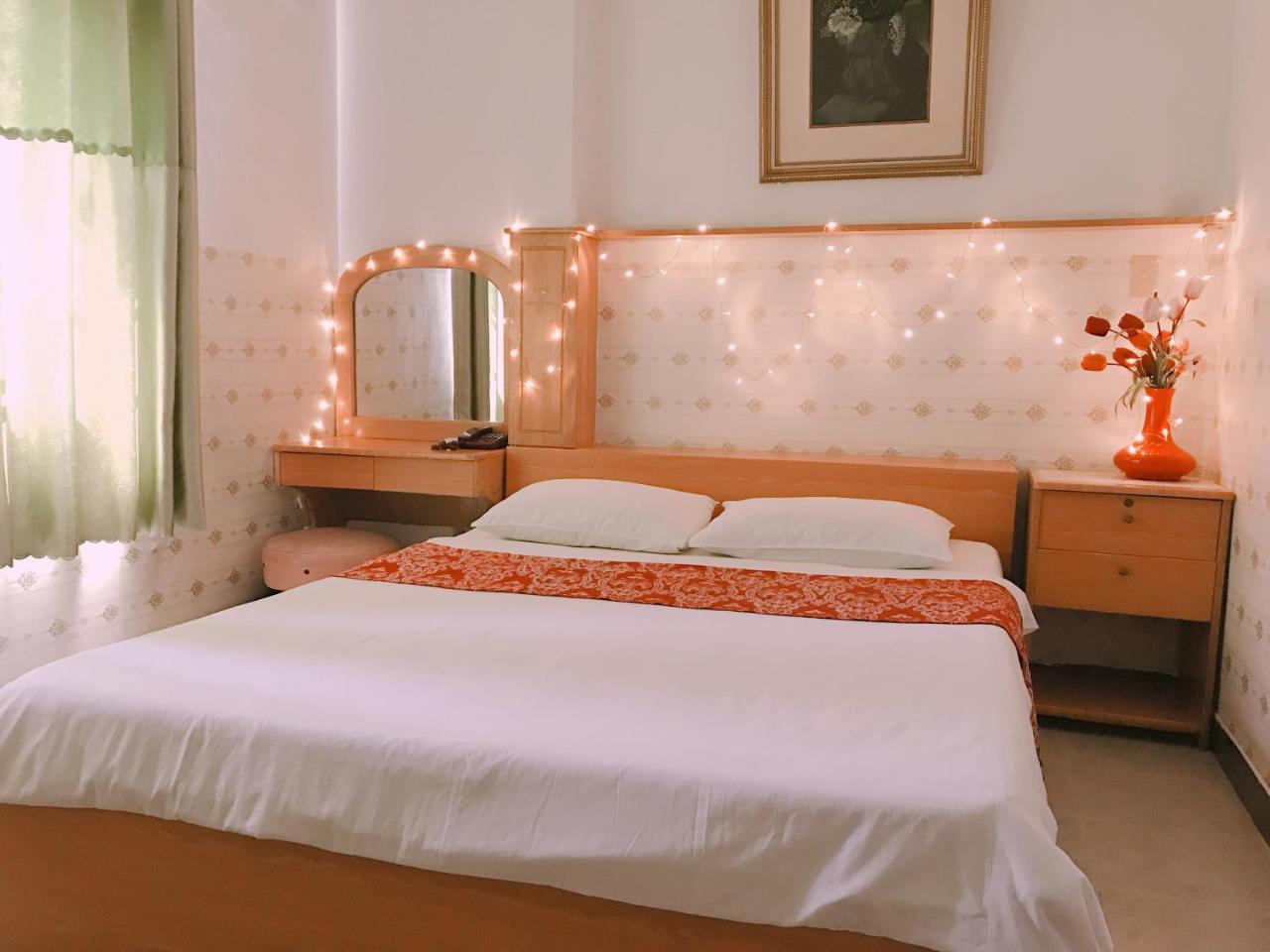 Thinh Vuong Hotel Хошимин Экстерьер фото